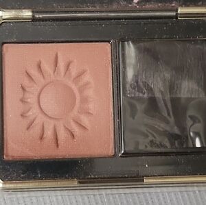 Revlon Naturally Glamorous Blush-On - Soft Pink